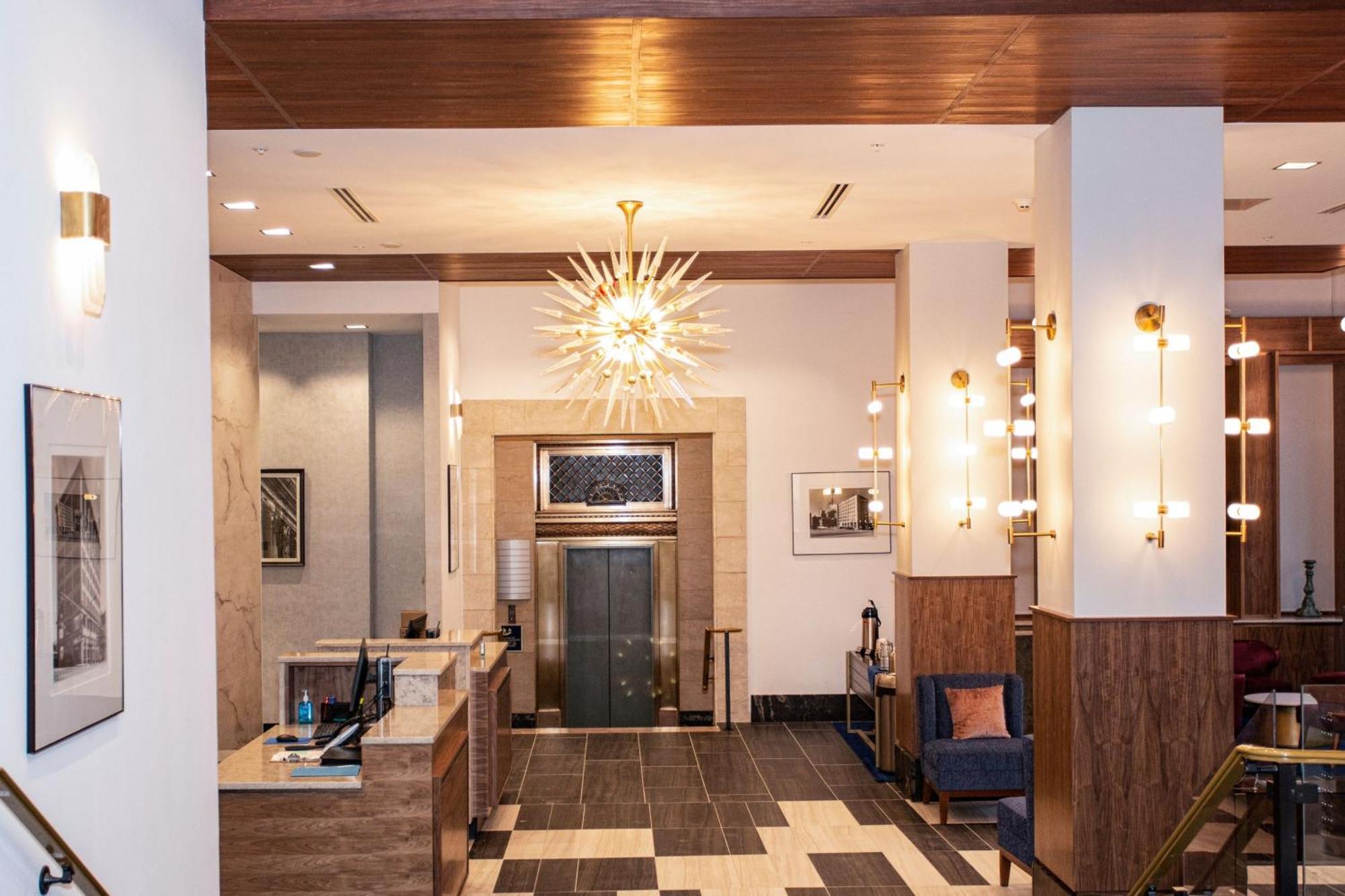 Blu-Tique, Akron, A Tribute Portfolio Hotel Екстериор снимка